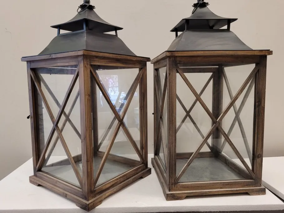 Hot Pamono Vintage French Lanterns in Forja, Set of 2