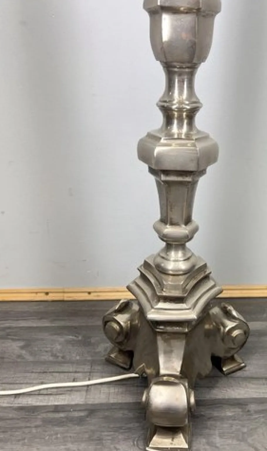 Discount Pamono Vintage French Metal Floor Lamp