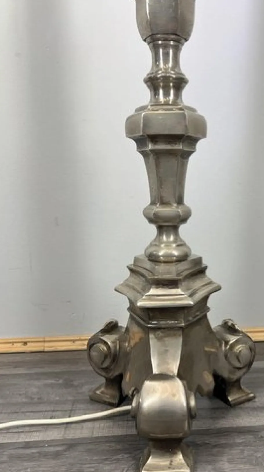 Discount Pamono Vintage French Metal Floor Lamp