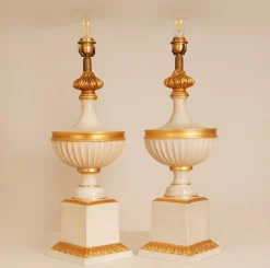 Clearance Pamono Vintage French Table Lamps in White and Gold Ceramic, 1970s, Set of 2