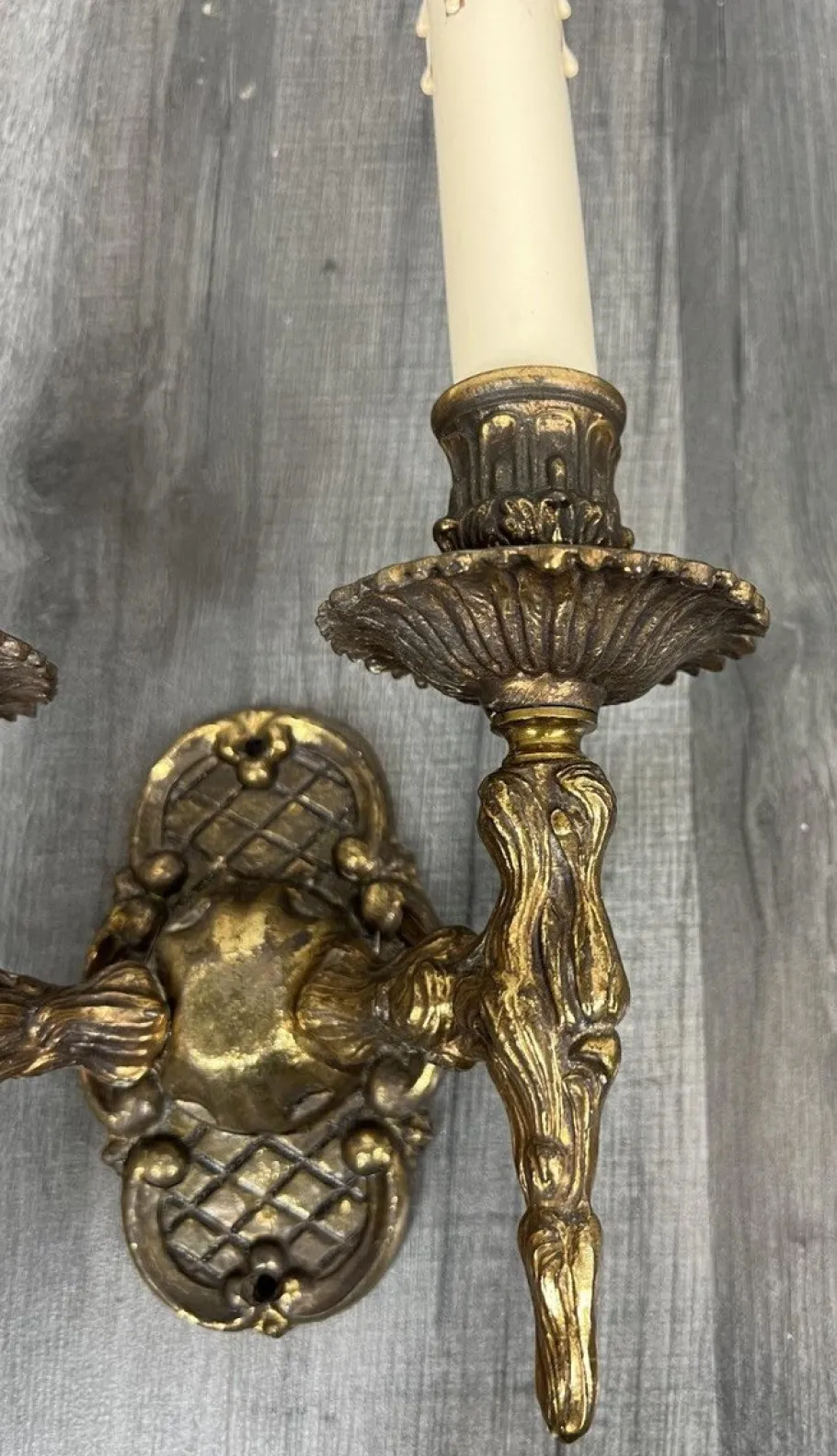 Sale Pamono Vintage French Wall Lamps in Brass, Set of 2