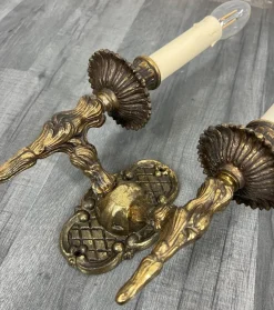 Sale Pamono Vintage French Wall Lamps in Brass, Set of 2