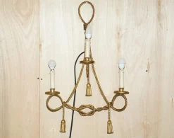 Pamono Vintage Gold Gilt Rope Twist & Tassel Three Branch Wall Light with Candle Mounts, 1960s