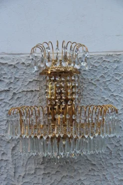 Sale Pamono Vintage Gold-Plated Swarovski Crystal Wall Lights, 1970s, Set of 6