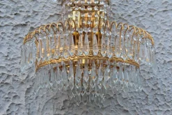 Sale Pamono Vintage Gold-Plated Swarovski Crystal Wall Lights, 1970s, Set of 6