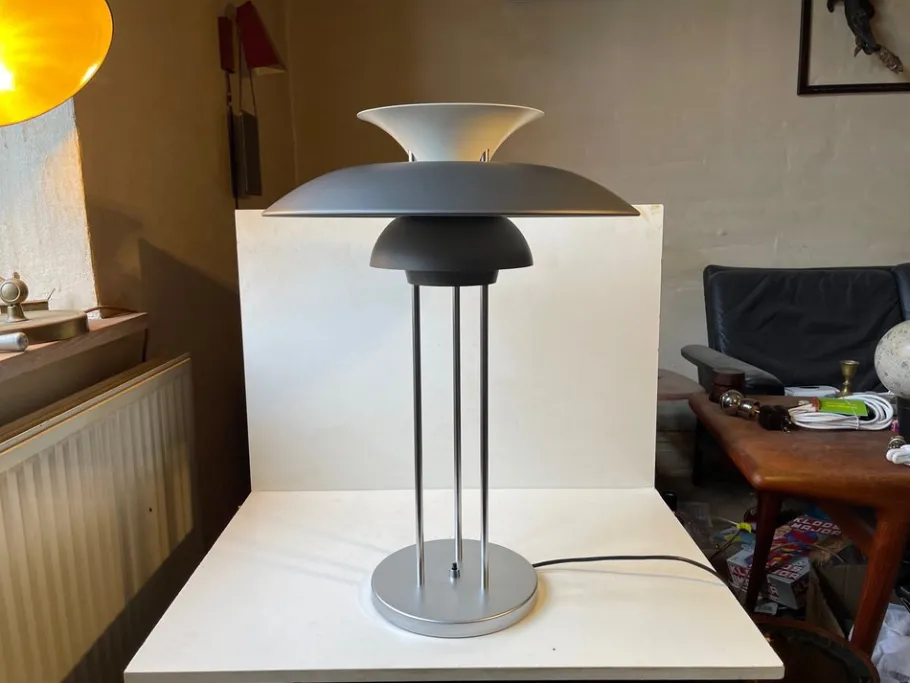 Discount Pamono Vintage Gray Ph 5 Table Lamp by Poul Henningsen - Louis Poulsen, 1990s