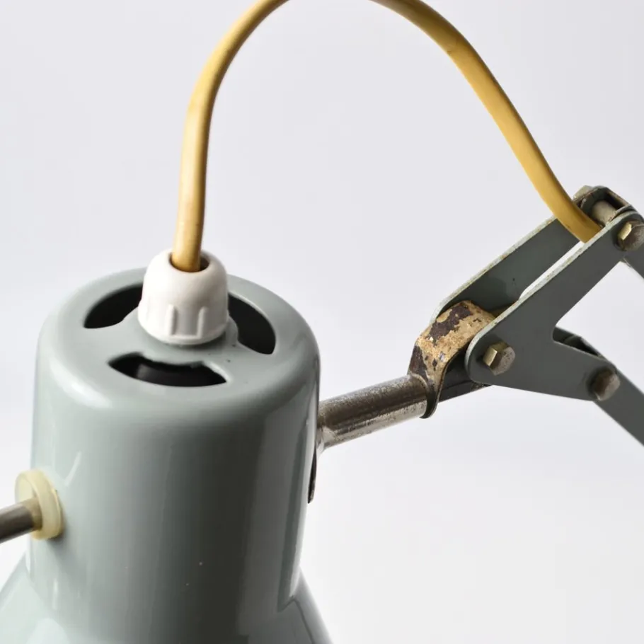 New Pamono Vintage Grey Luxo L-9 Desk Lamp, 1960s