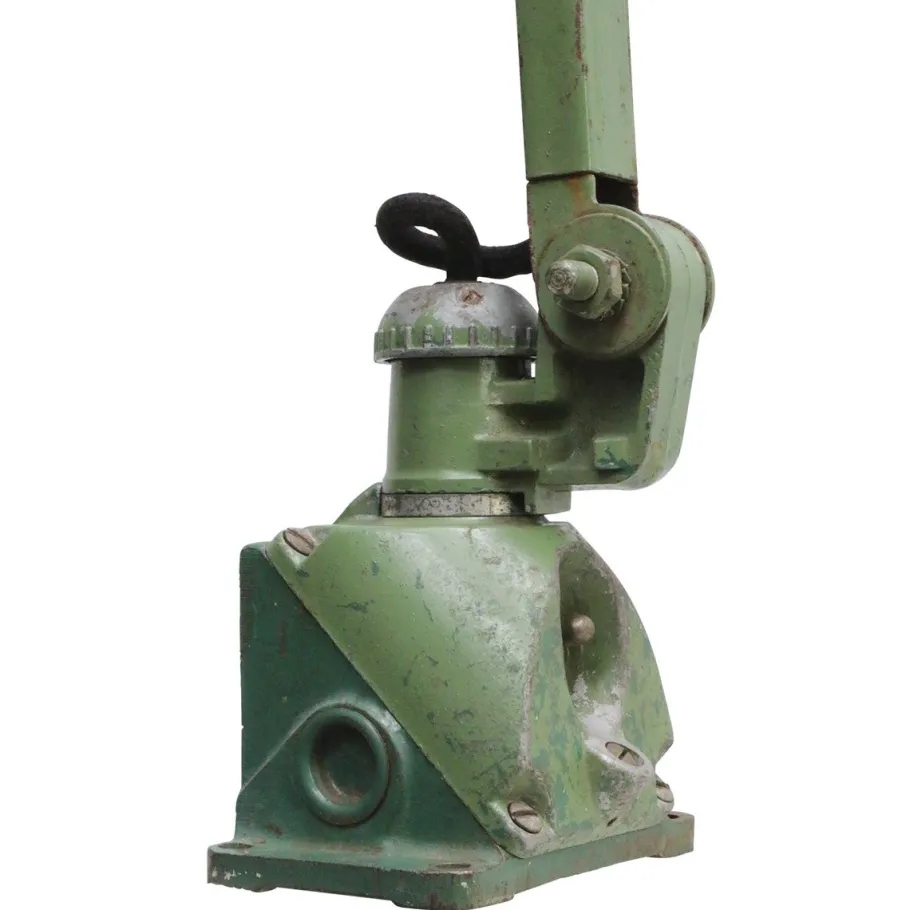 Sale Pamono Vintage Industrial Green Metal 4-Arm Machinist Work Wall Light from Dugdills, UK