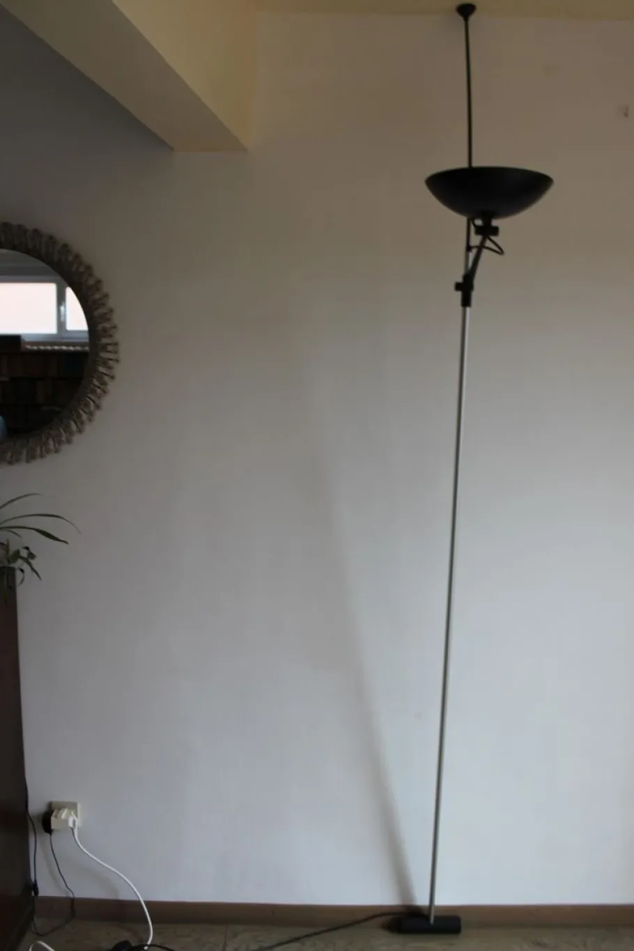 New Pamono Vintage Italian Adjustable Floor to Ceiling Uplighter Lamp by René Kemna for Sirrah Gruppo Iguzzini