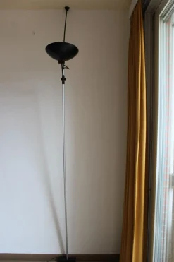 New Pamono Vintage Italian Adjustable Floor to Ceiling Uplighter Lamp by René Kemna for Sirrah Gruppo Iguzzini