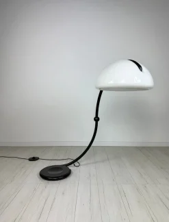 Pamono Vintage Italian Black Serpente Floor Lamp by Elio Martinelli for Martinelli Luce, 1960s