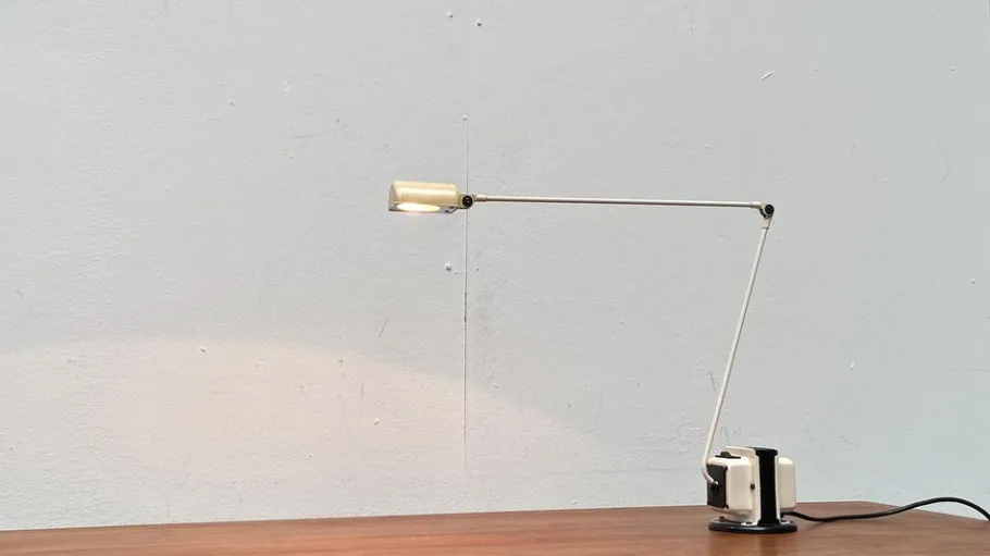 Clearance Pamono Vintage Italian Daphine Table Lamp by Tommaso Cimini for Lumina, 1970s
