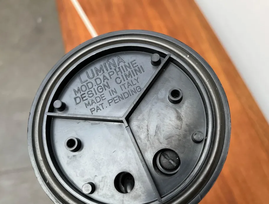 Clearance Pamono Vintage Italian Daphine Table Lamp by Tommaso Cimini for Lumina, 1970s