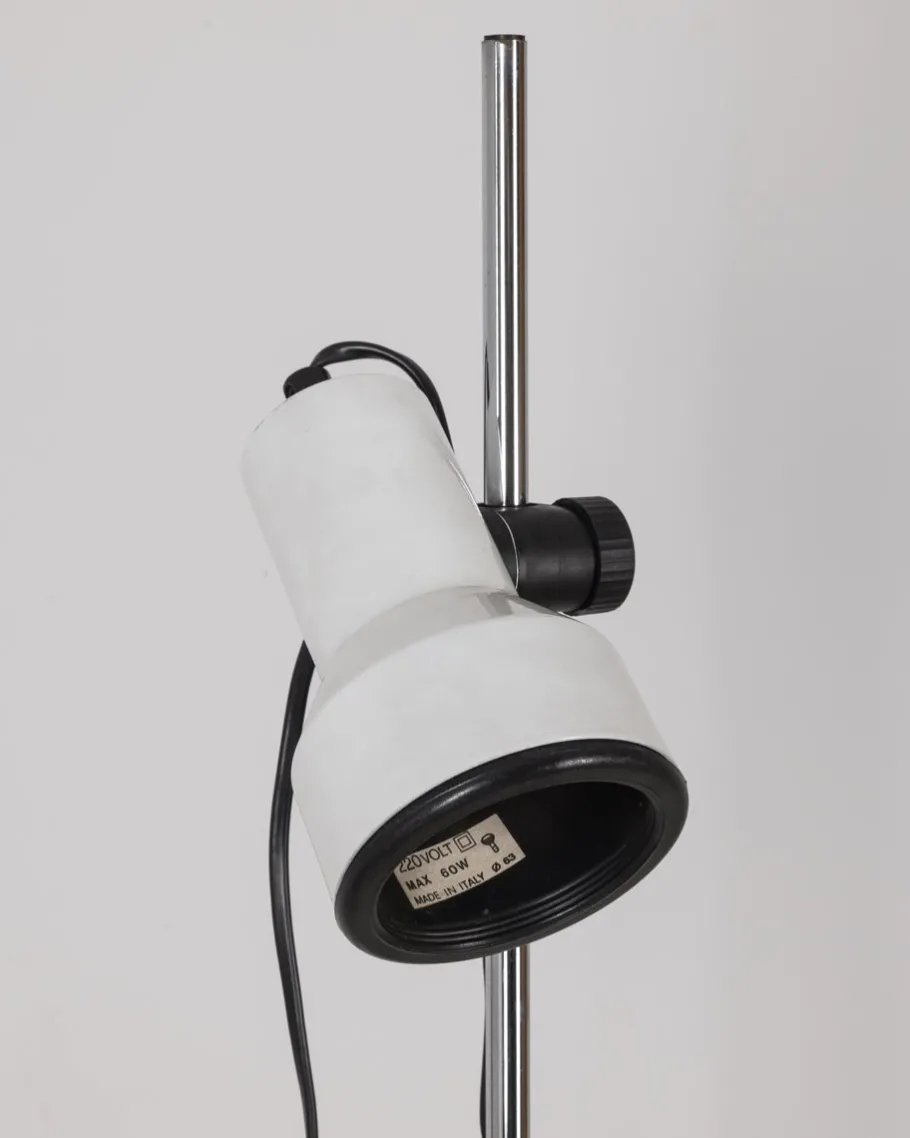 Sale Pamono Vintage Italian Floor Lamp in White Metal, 1970s