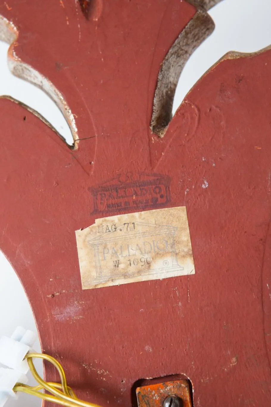 Discount Pamono Vintage Italian Florentine Wall Light from Palladio, 1971