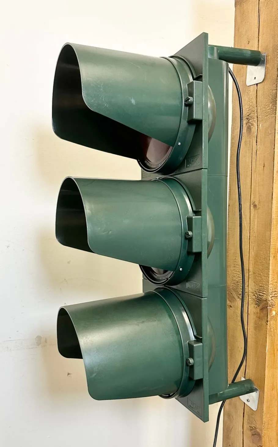 Hot Pamono Vintage Italian Green Traffic Lights, 1980s