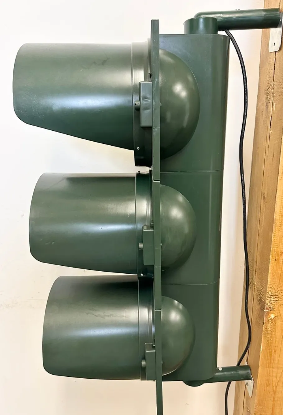 Hot Pamono Vintage Italian Green Traffic Lights, 1980s