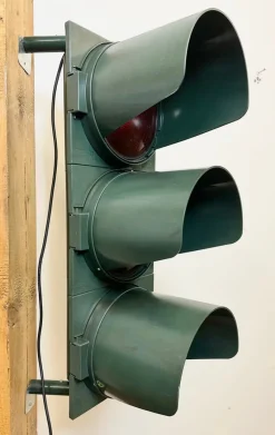 Hot Pamono Vintage Italian Green Traffic Lights, 1980s