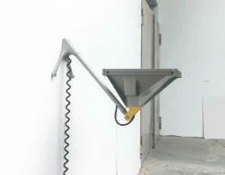 Sale Pamono Vintage Italian Lingotto Wall Lamp by Renzo Piano for Iguzzini