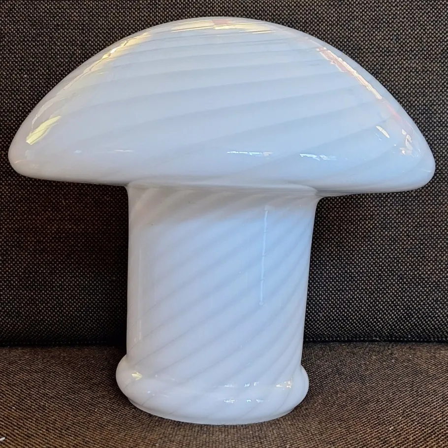 Clearance Pamono Vintage Italian Mushroom-Shaped Table Lamp by Vetri Murano, 1970s
