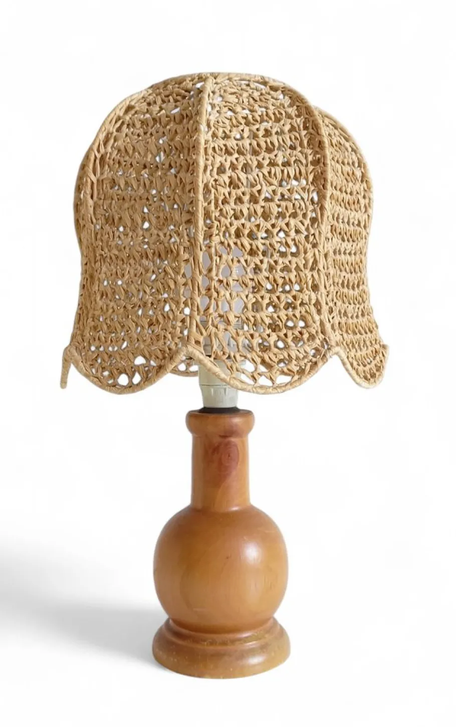 Hot Pamono Vintage Italian Pine Lamp with Hand-Woven Macrame Raffia Shade, 1970s