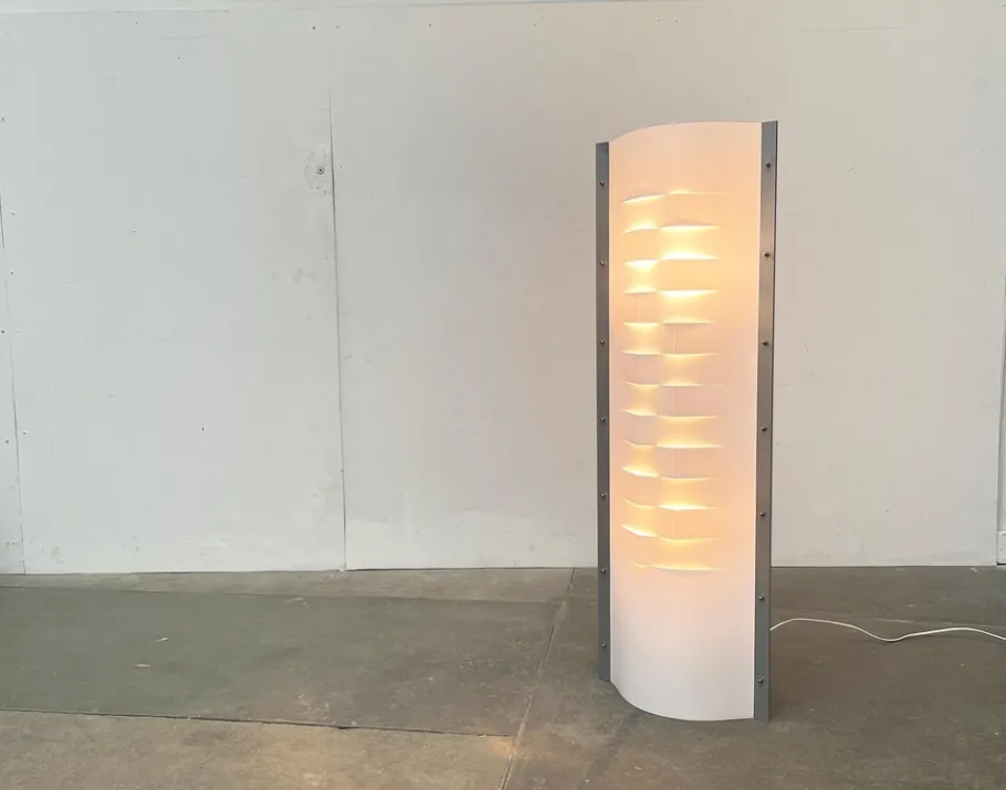 Outlet Pamono Vintage Italian Postmodern Model Shape Floor Lamp from Slamp, 1990s