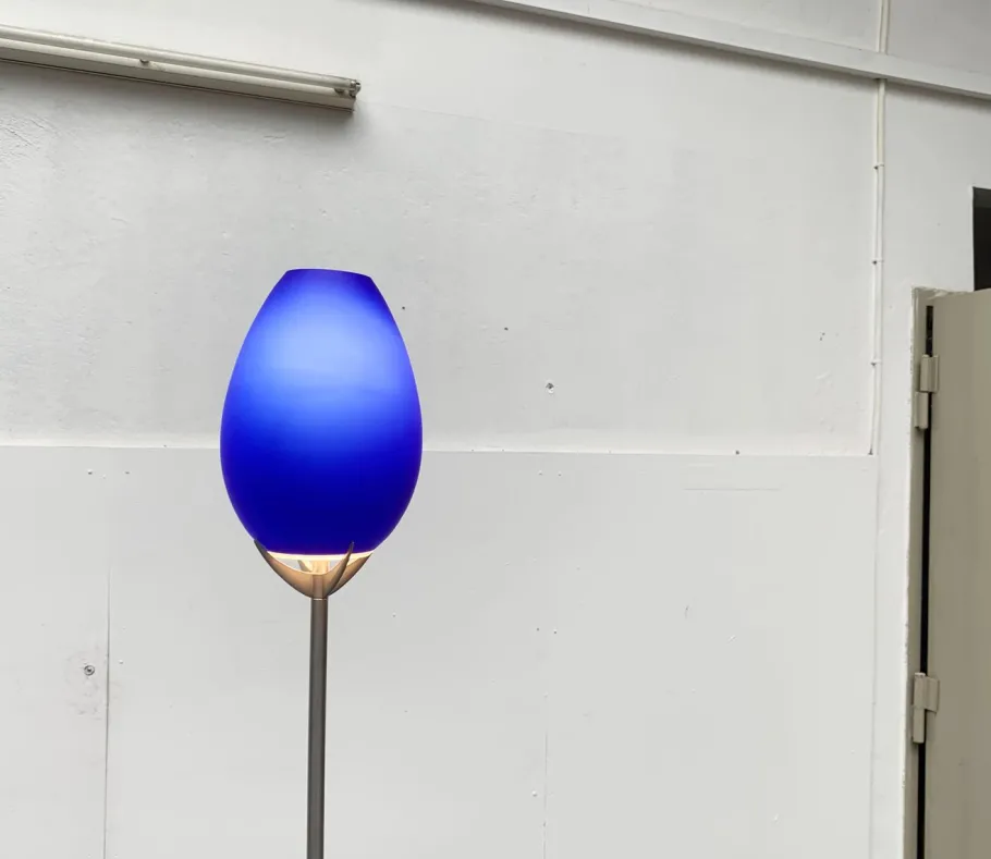 Discount Pamono Vintage Italian Postmodern Glass Floor Lamp from Lucente