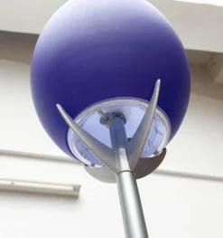 Discount Pamono Vintage Italian Postmodern Glass Floor Lamp from Lucente