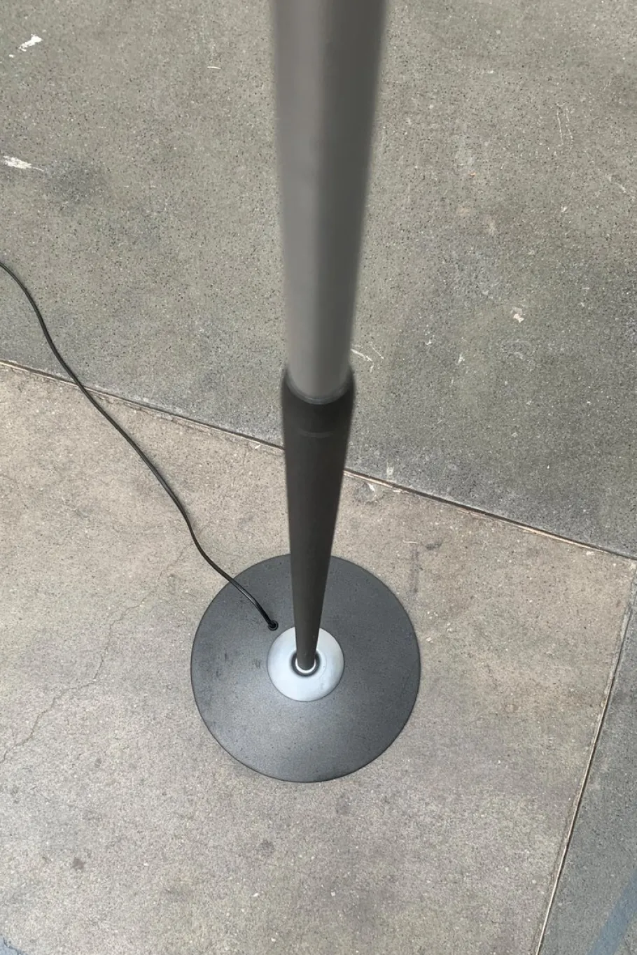 Discount Pamono Vintage Italian Postmodern Glass Floor Lamp from Lucente