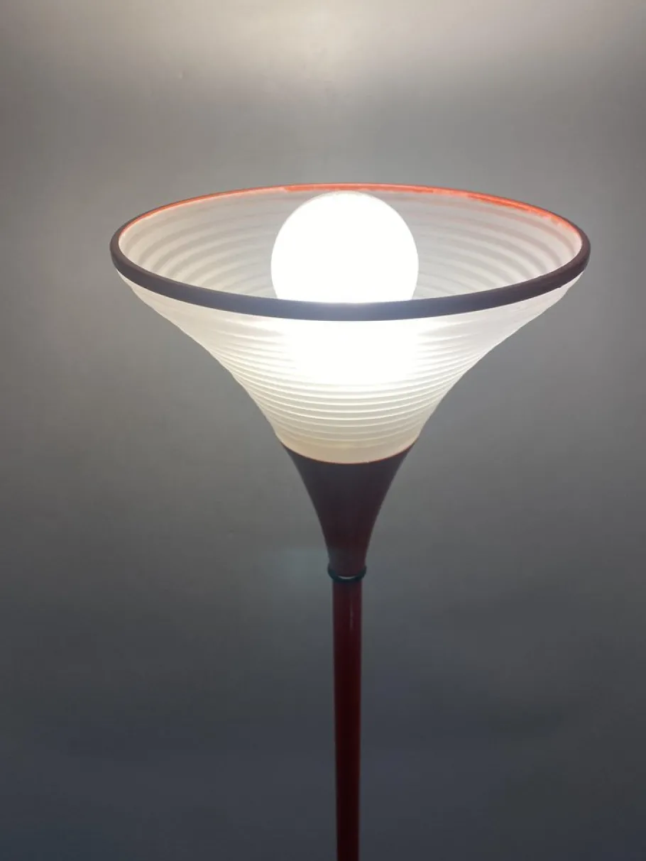 Discount Pamono Vintage Italian Red Floor Lamp with Funnel-Shaped Glass Shade, 1980