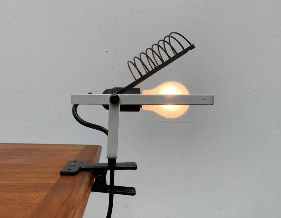 Clearance Pamono Vintage Italian Sintesi Pinza Clamp Table Lamp by Ernesto Gismondi for Artemide