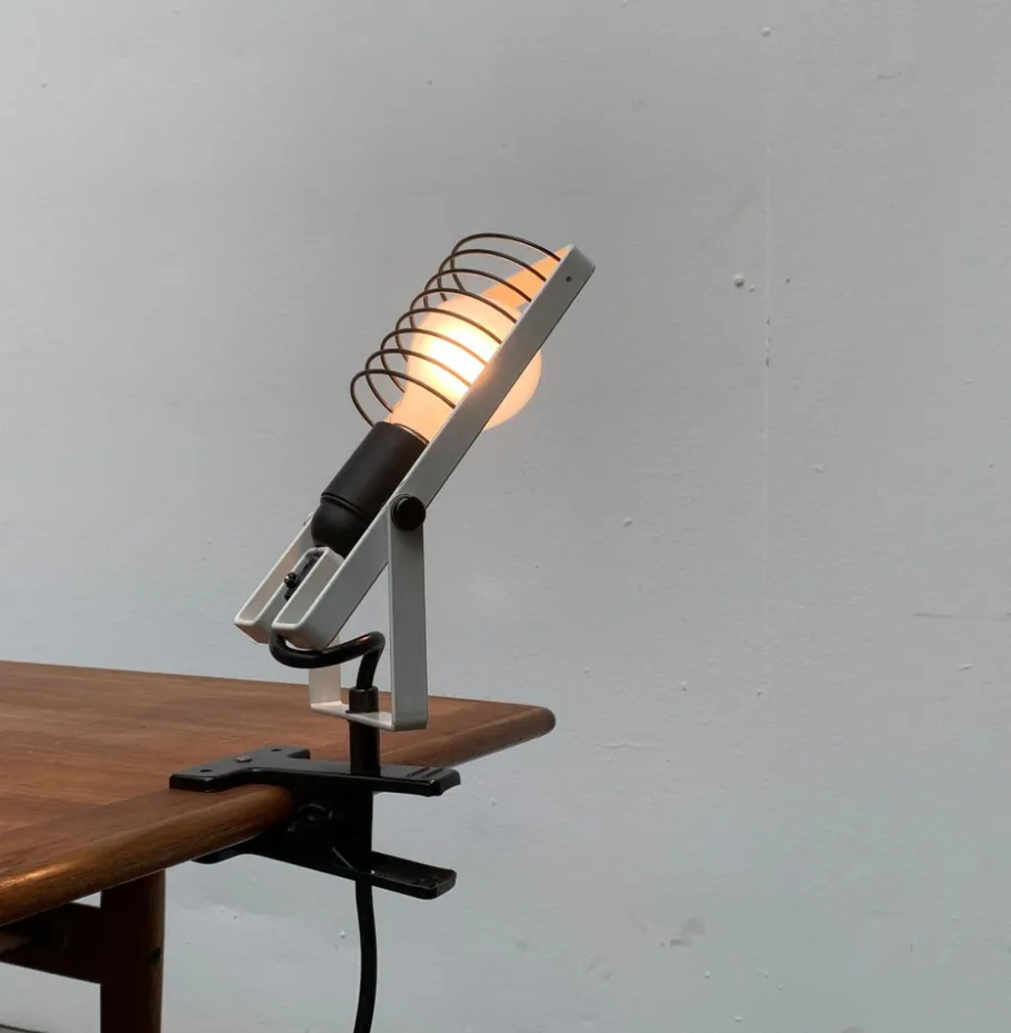 Clearance Pamono Vintage Italian Sintesi Pinza Clamp Table Lamp by Ernesto Gismondi for Artemide