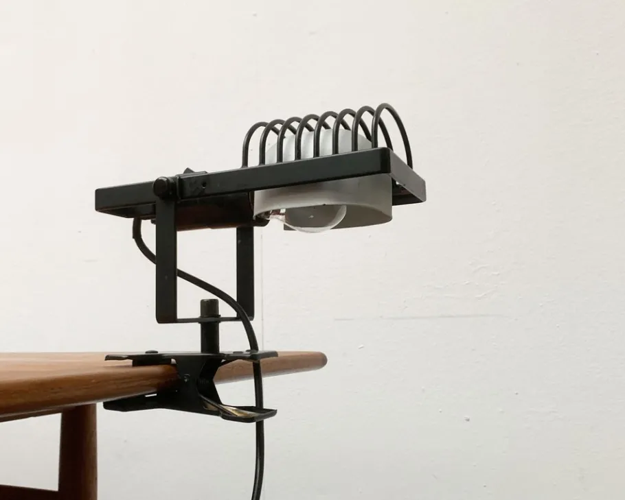 Discount Pamono Vintage Italian Sintesi Pinza Clamp Table Lamps by Ernesto Gismondi for Artemide, Set of 2