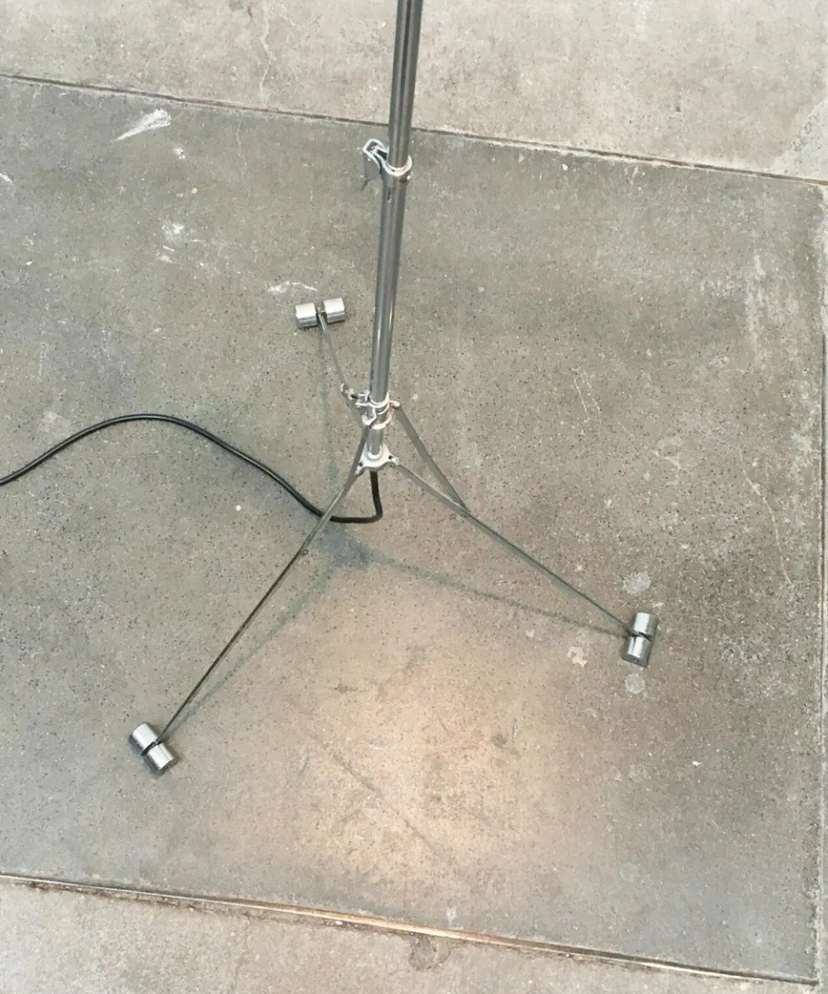 Best Pamono Vintage Italian Sintesi Terra Foldable Tripod Floor Lamp by Ernesto Gismondi for Artemide, 1970s