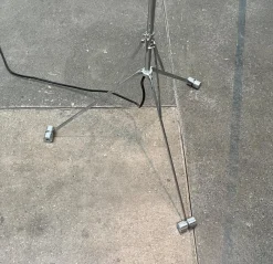 Outlet Pamono Vintage Italian Sintesi Terra Foldable Tripod Floor Lamp by Ernesto Gismondi for Artemide, 1970s