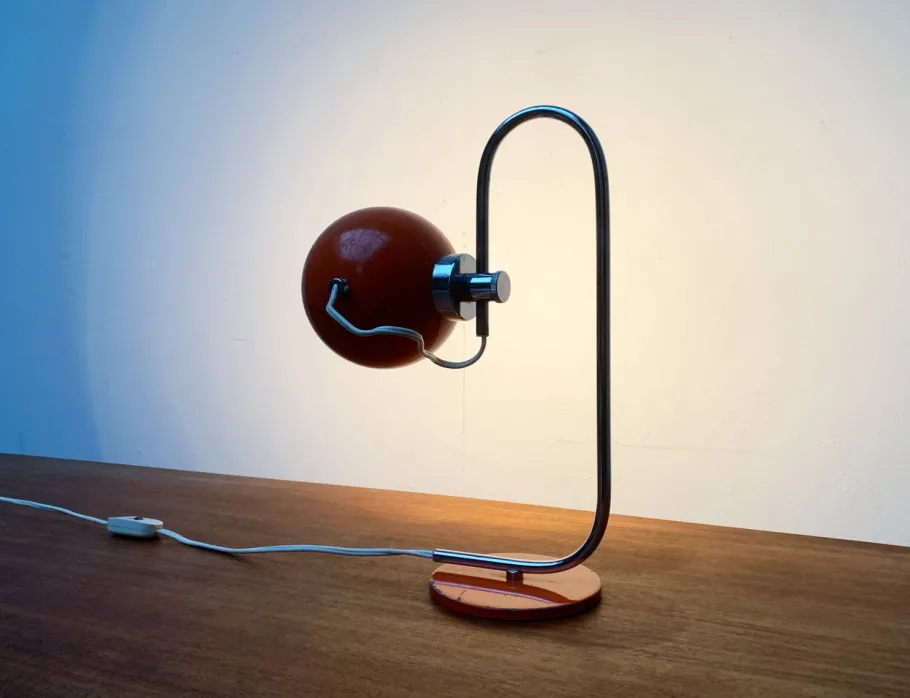 New Pamono Vintage Italian Space Age Magnetic Table Lamp