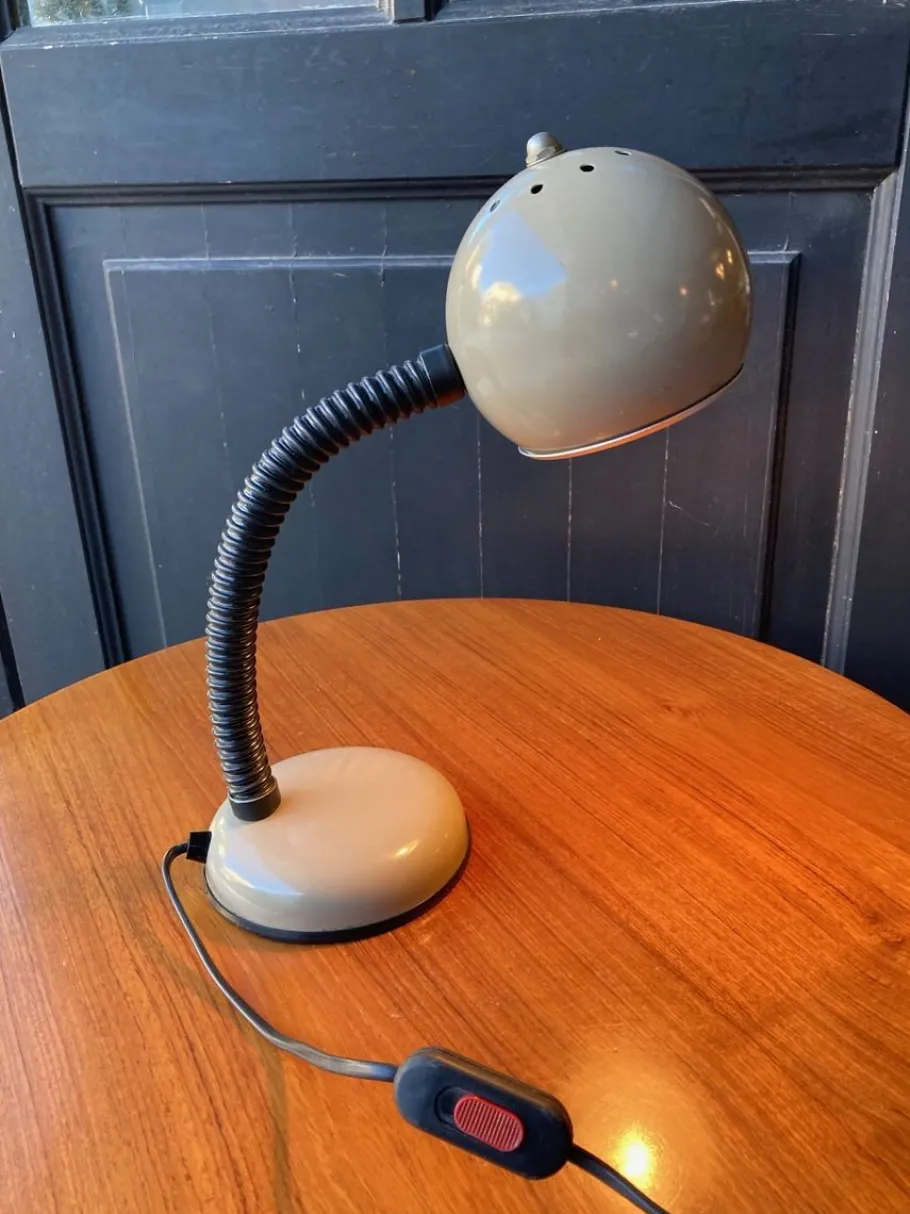 Discount Pamono Vintage Italian Table Lamp from Veneta Lumi, 1970s