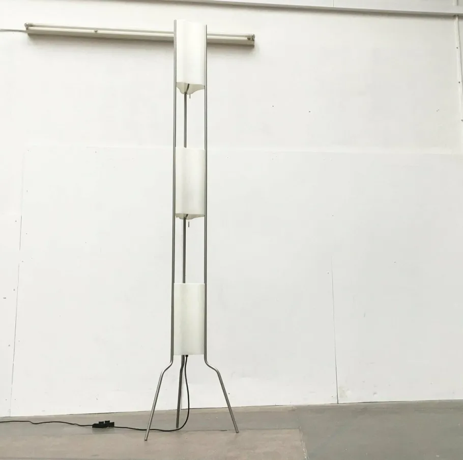 Clearance Pamono Vintage Italian Totem Terra Floor Lamp by Valerio Bottini for Foscarini