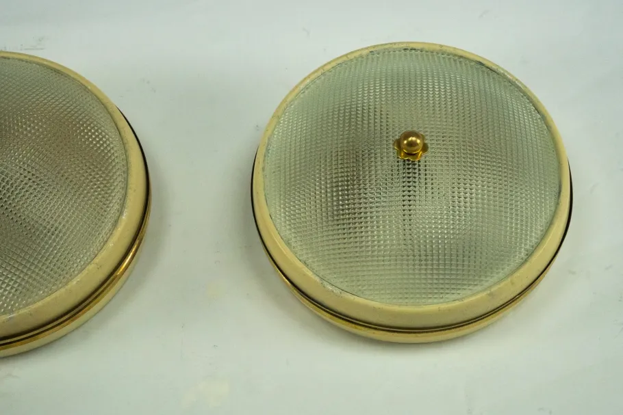 Best Pamono Vintage Italian Wall Lamps in Glass with Brass and Lacquer by Lumi Milano, 1950, Set of 2
