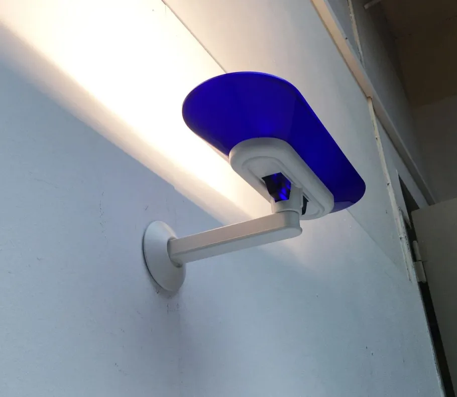 Best Pamono Vintage Italian White Jill Sconces by Perry King, S. Miranda, G. Arnaldi for Arteluce, Set of 2