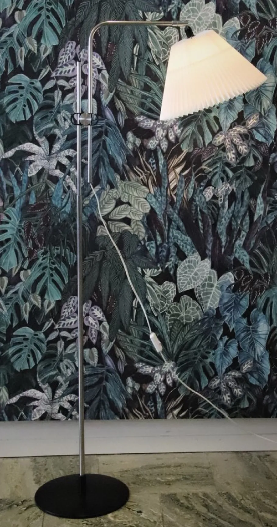 Discount Pamono Vintage Model 323 Floor Lamp by Michael Bang for Le Klint, 1970s