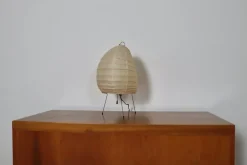 Sale Pamono Vintage Model 1N Light Sculpture Table Lamp by Isamu Noguchi for Akari, Japan, 1979