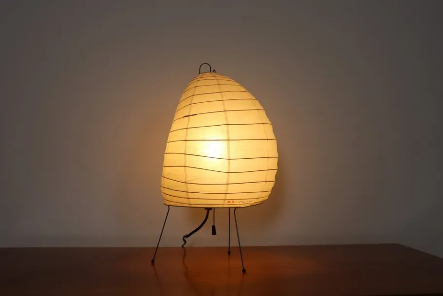 Sale Pamono Vintage Model 1N Light Sculpture Table Lamp by Isamu Noguchi for Akari, Japan, 1979