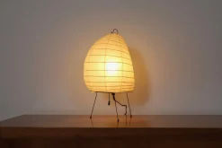 Sale Pamono Vintage Model 1N Light Sculpture Table Lamp by Isamu Noguchi for Akari, Japan, 1979