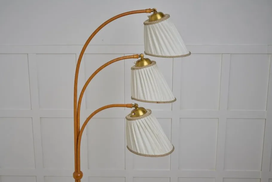 Outlet Pamono Vintage Modern Scandinavian Swedish Floor Lamp with Three Light Sources, 1940s