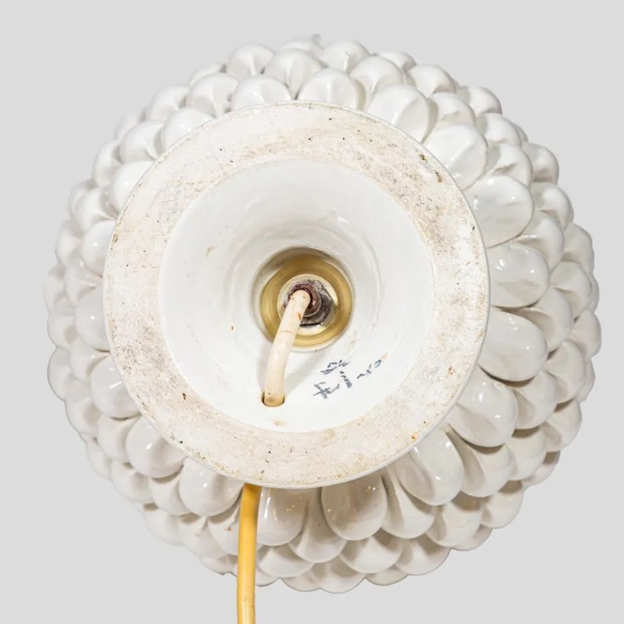 New Pamono Vintage Pine Cone Shaped White Ceramic Table Lamps, 1960s, Set of 2