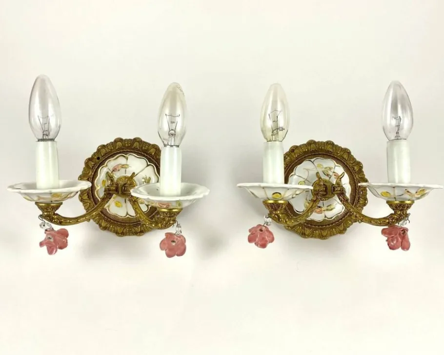 Sale Pamono Vintage Porcelain Chandelier & Sconces, Italy, Set of 3