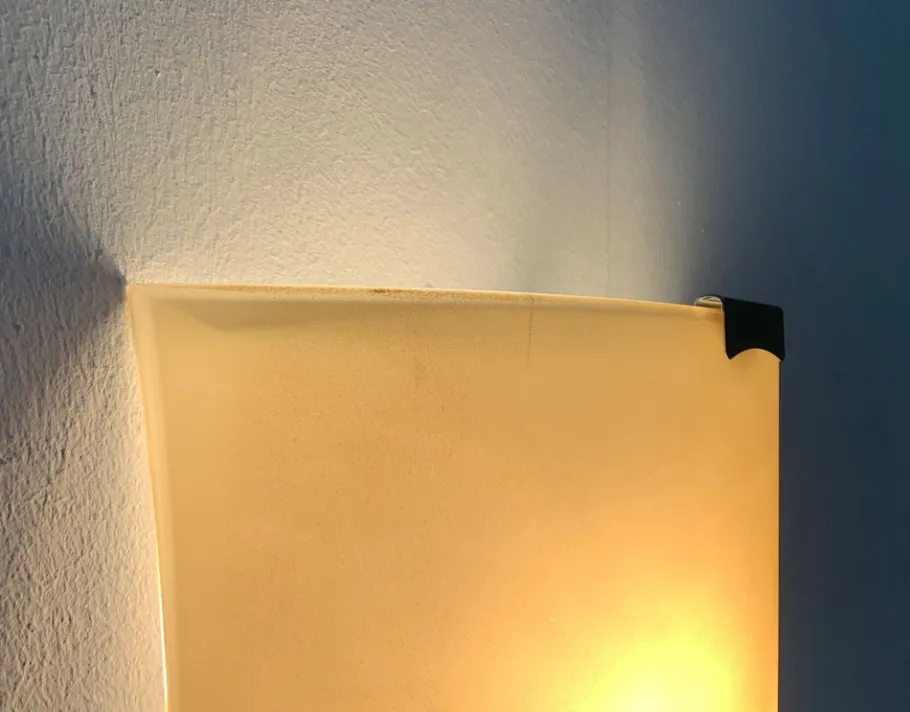 New Pamono Vintage Postmodern Italian Glass Wall Lamp from Lucitalia, 1970s