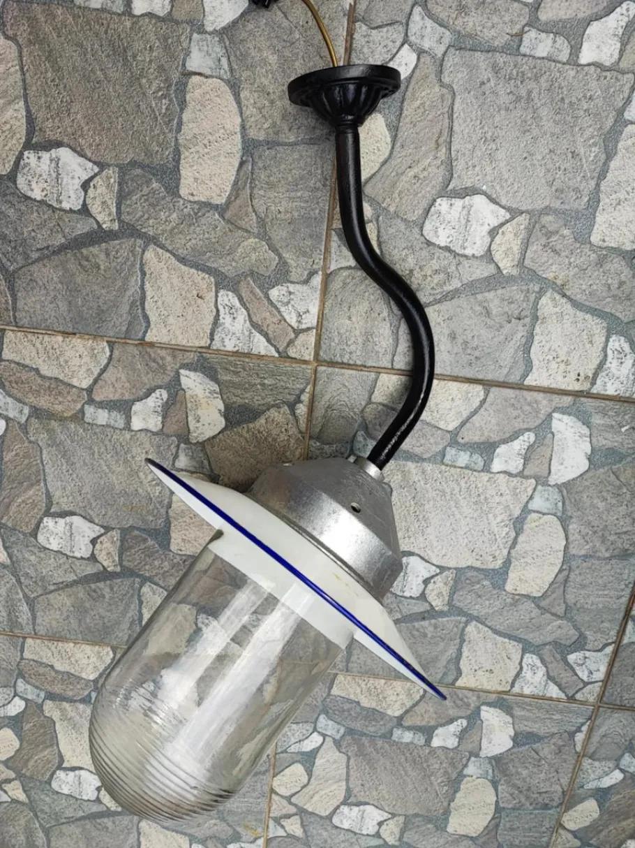 Hot Pamono Vintage Pre-War Wall Lamp, 1920s