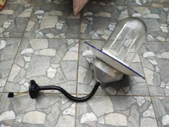 Hot Pamono Vintage Pre-War Wall Lamp, 1920s